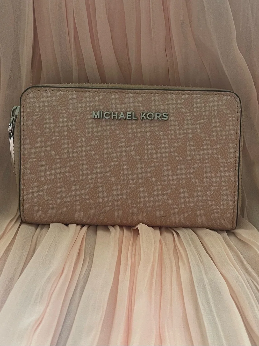Michael Kors Pink Signature Zip Around Wallet